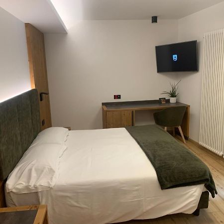 Ai Spiazzi Hotel Mezzocorona Kültér fotó