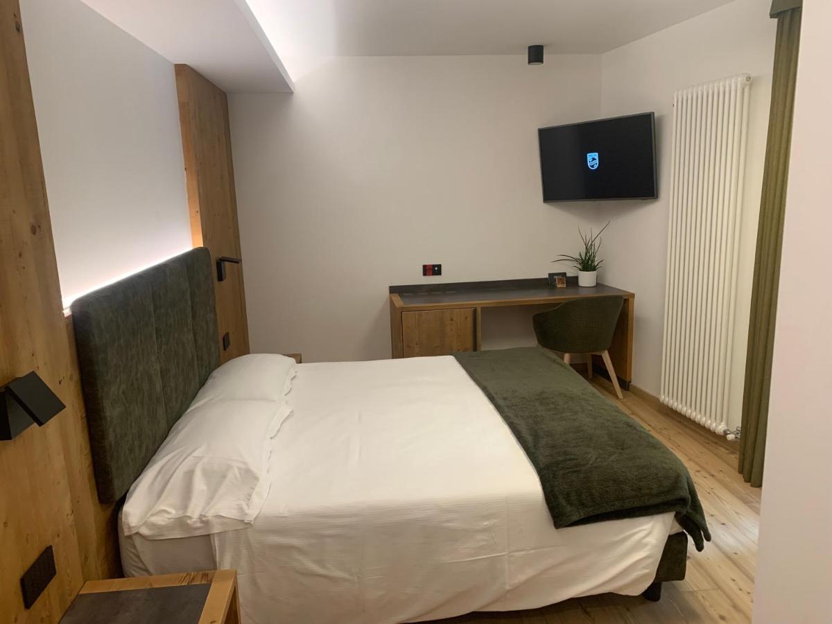 Ai Spiazzi Hotel Mezzocorona Kültér fotó