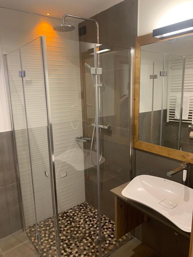 Ai Spiazzi Hotel Mezzocorona Kültér fotó