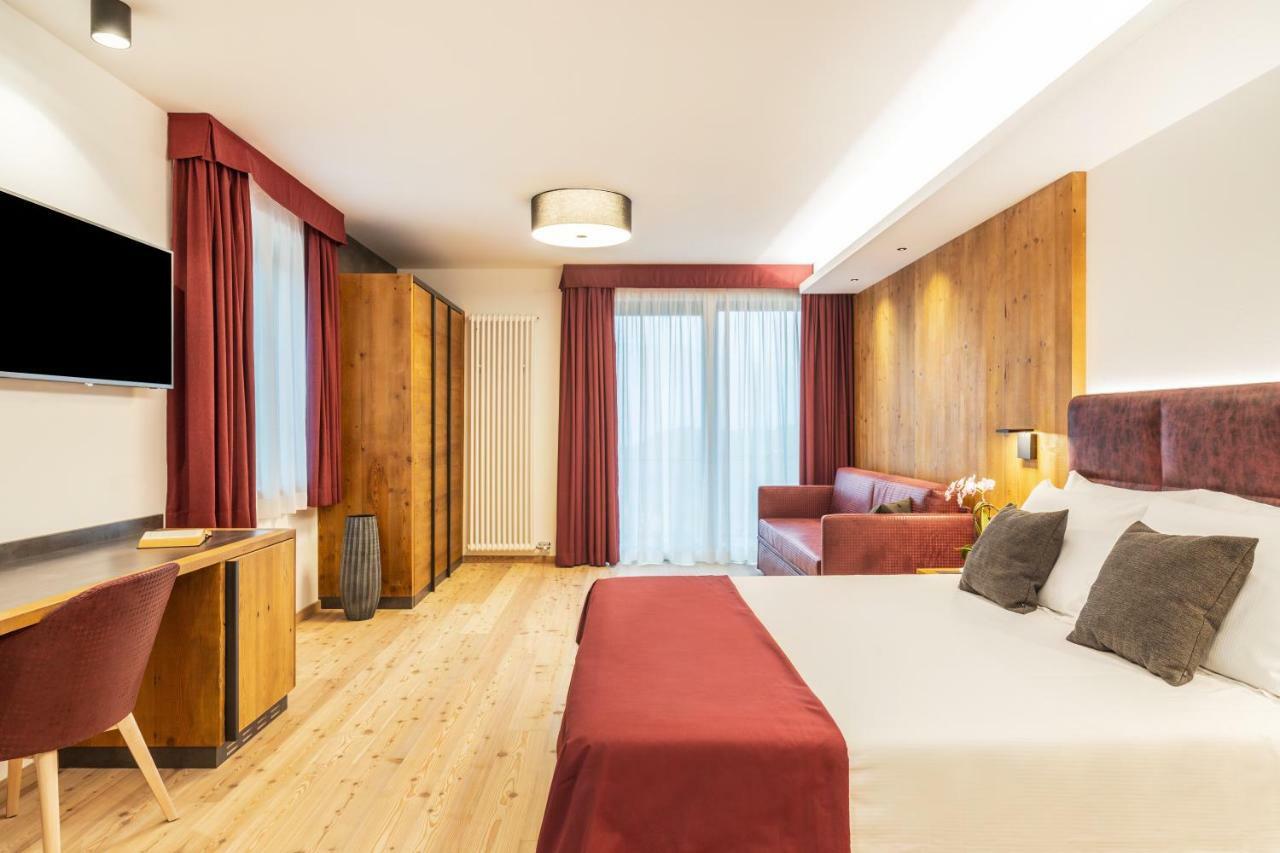 Ai Spiazzi Hotel Mezzocorona Kültér fotó