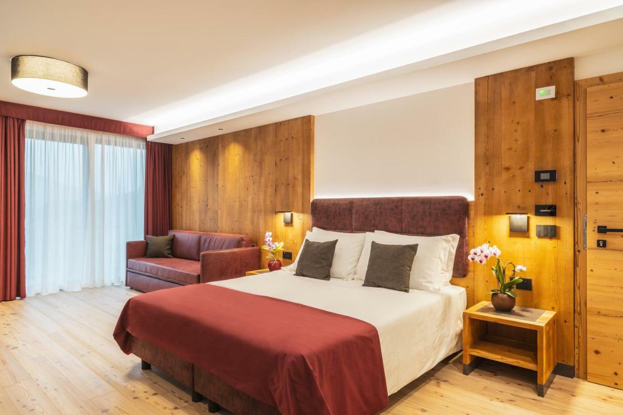 Ai Spiazzi Hotel Mezzocorona Kültér fotó