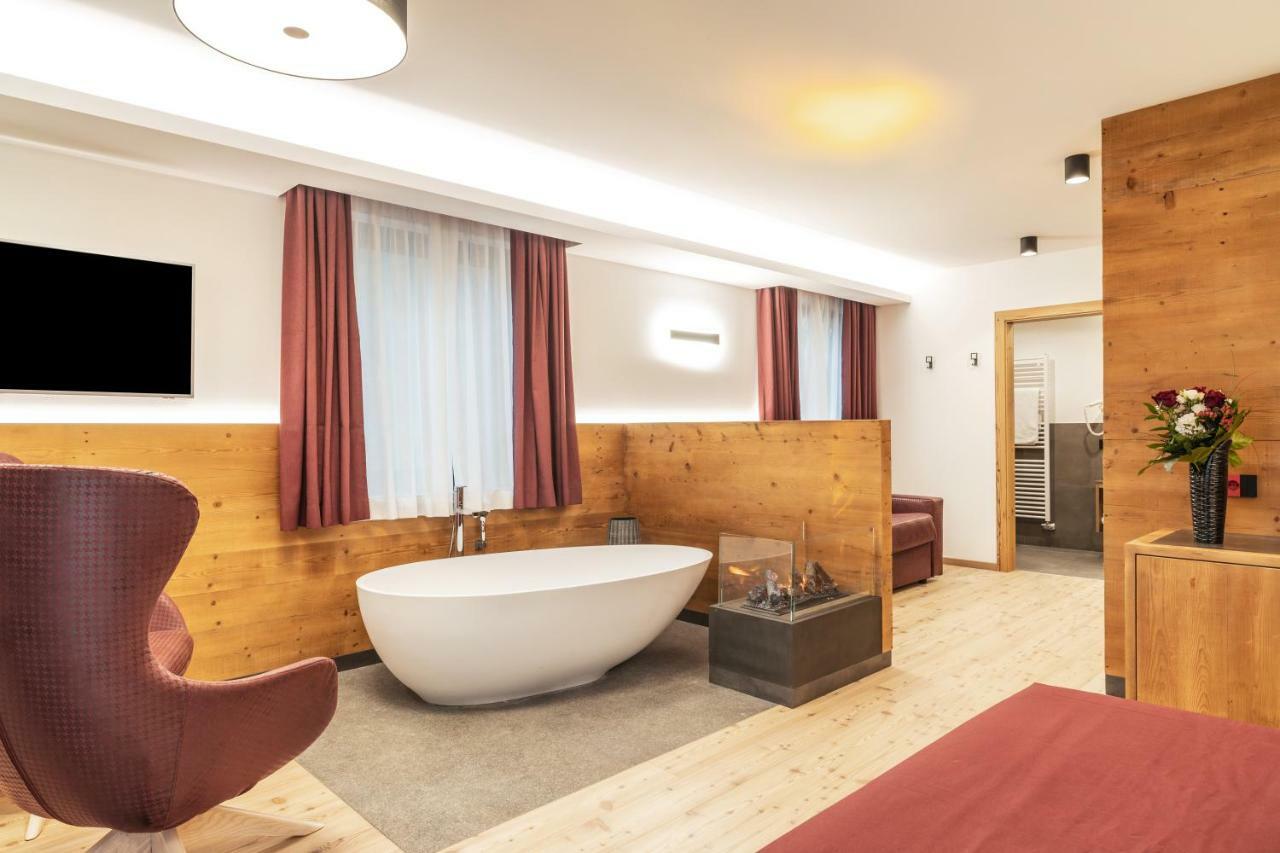 Ai Spiazzi Hotel Mezzocorona Kültér fotó